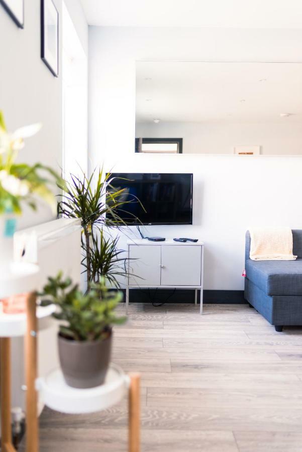 The Sunset Apartment - Margate Beach - By Goldex Coastal Breaks Buitenkant foto