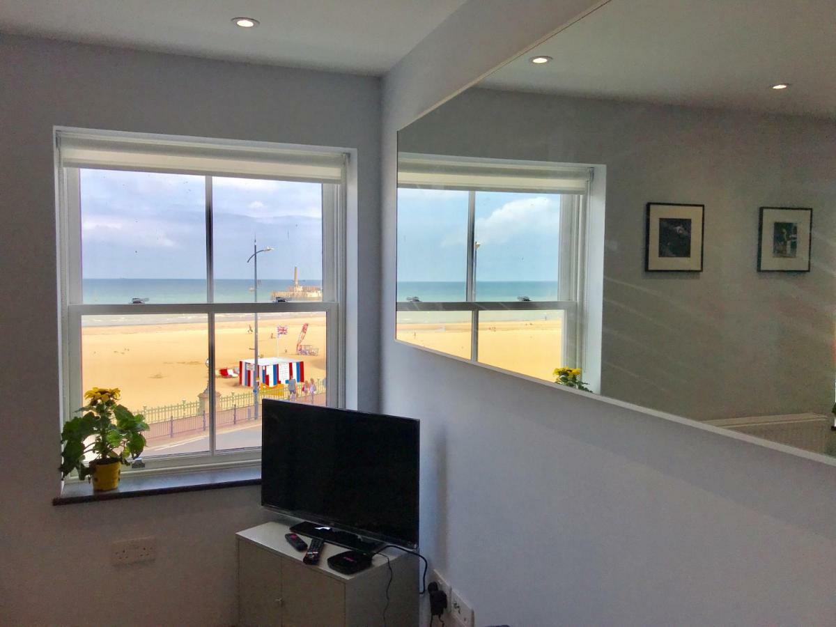 The Sunset Apartment - Margate Beach - By Goldex Coastal Breaks Buitenkant foto